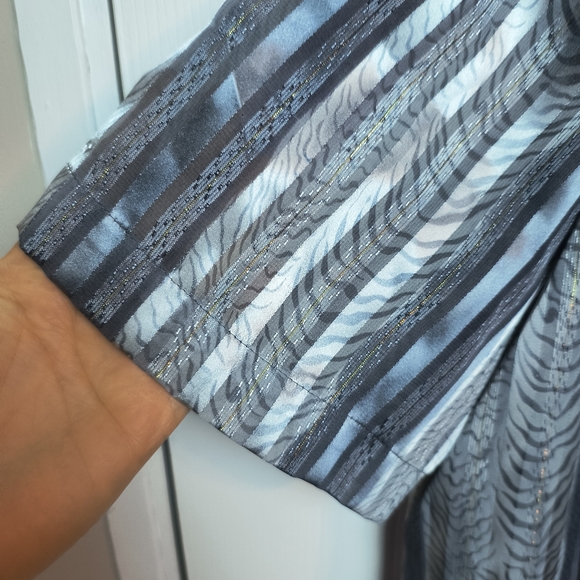 Vintage Alia Button Down Abstract Semi Sheer Top Size 12 - Picture 3 of 8